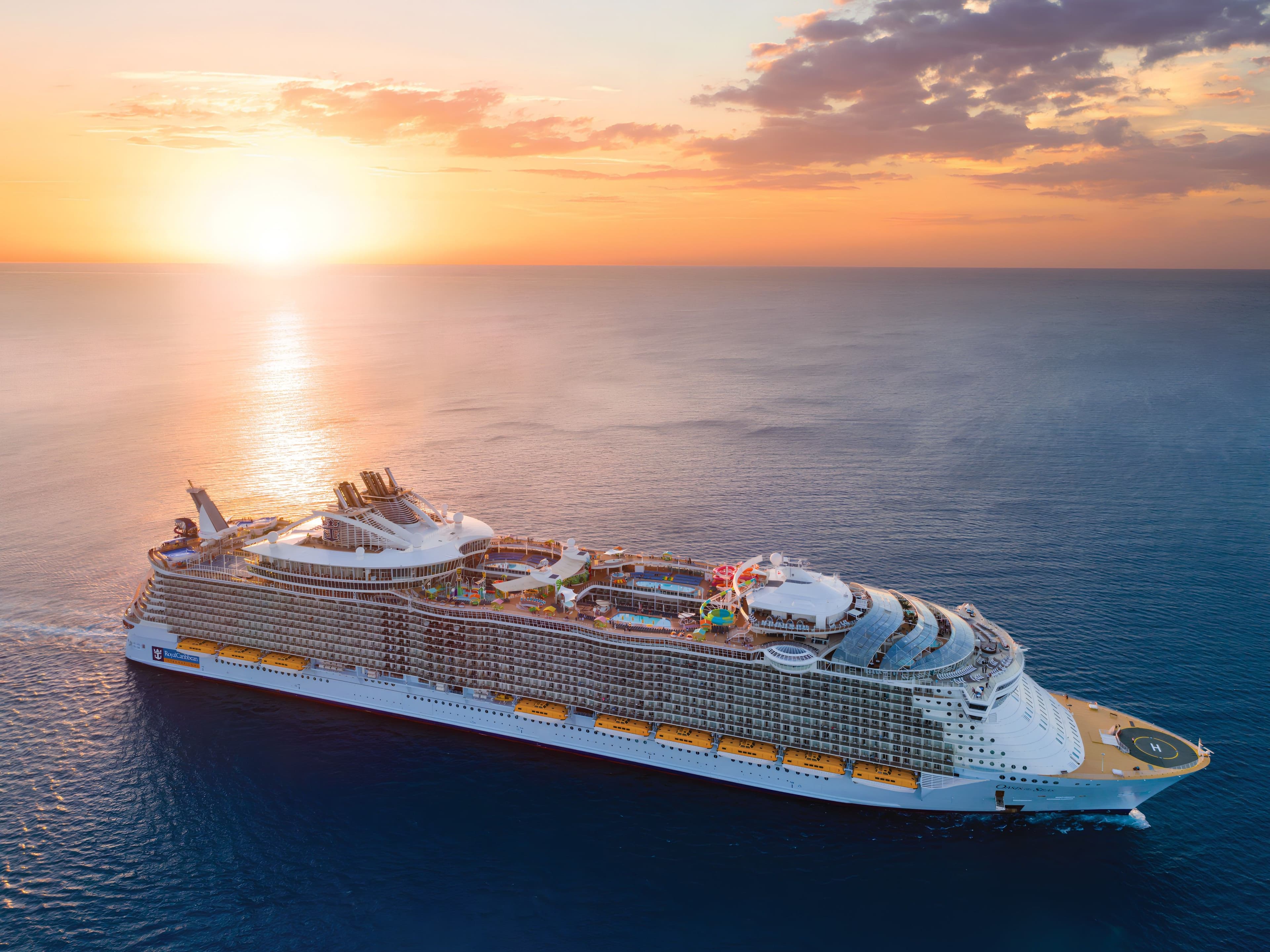 Oasis of the Seas image