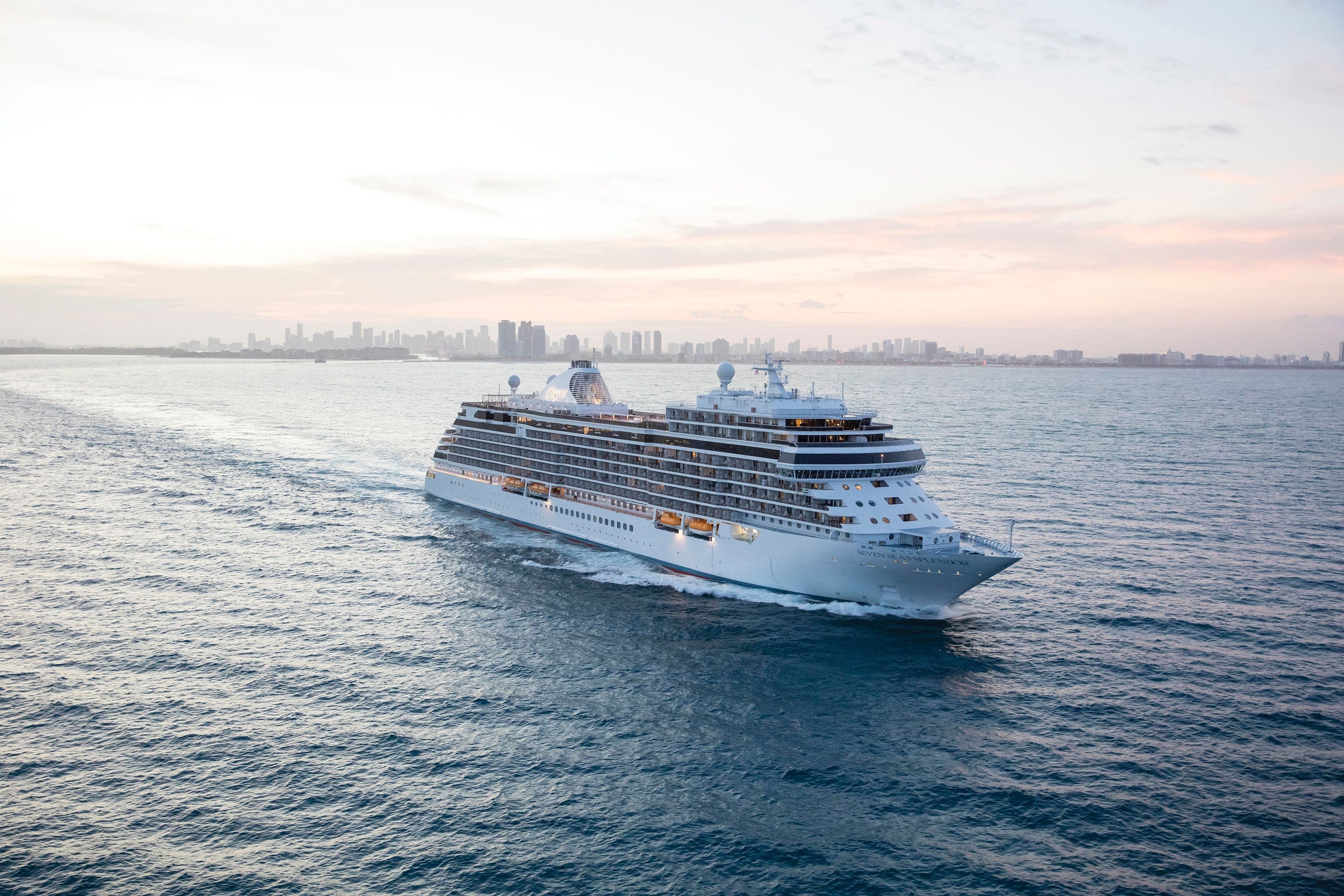 Seven Seas Splendor image