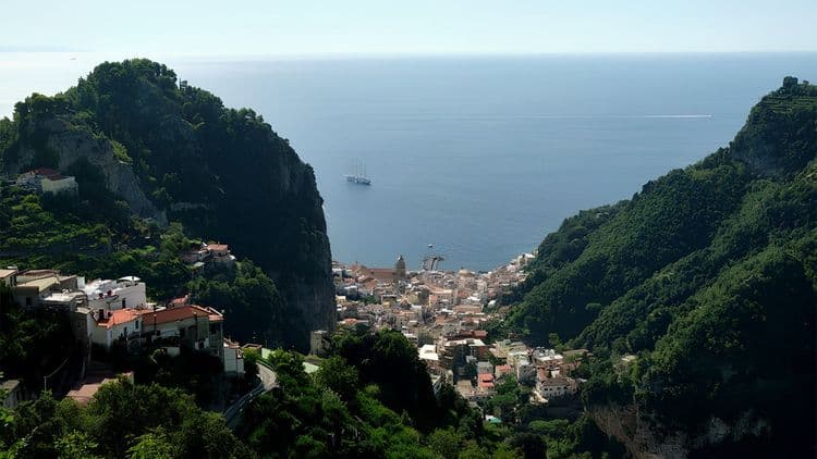 Valle Delle Ferriere Nature Hike and the Amalfi Coast