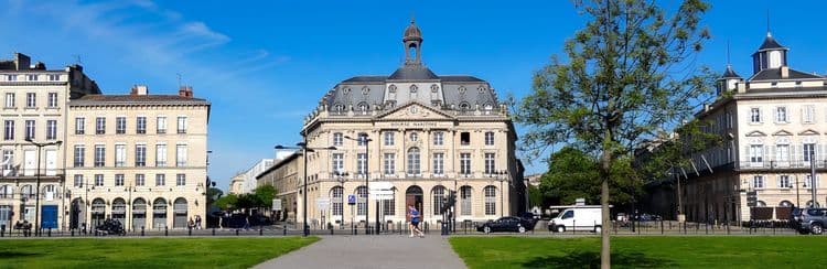 Panoramic Bordeaux & Wine Chateau