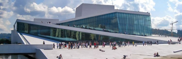 A Stroll Through Oslo & Ice Bar