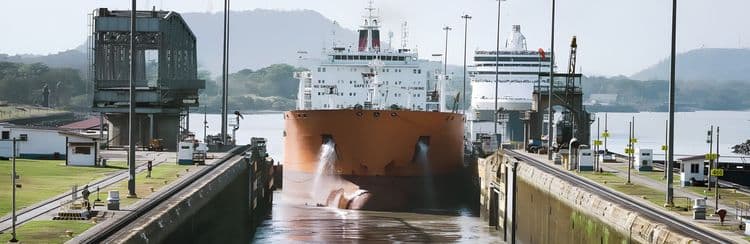 Colonial Panama & Miraflores Locks