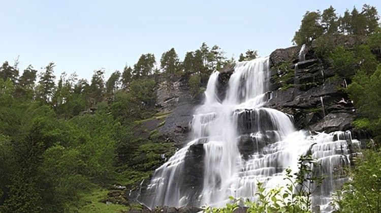 Wonderful Waterfalls & the White Cave