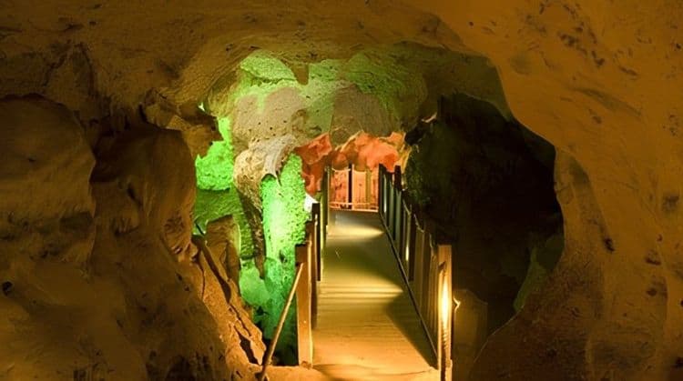 Discover Green Grotto Caves