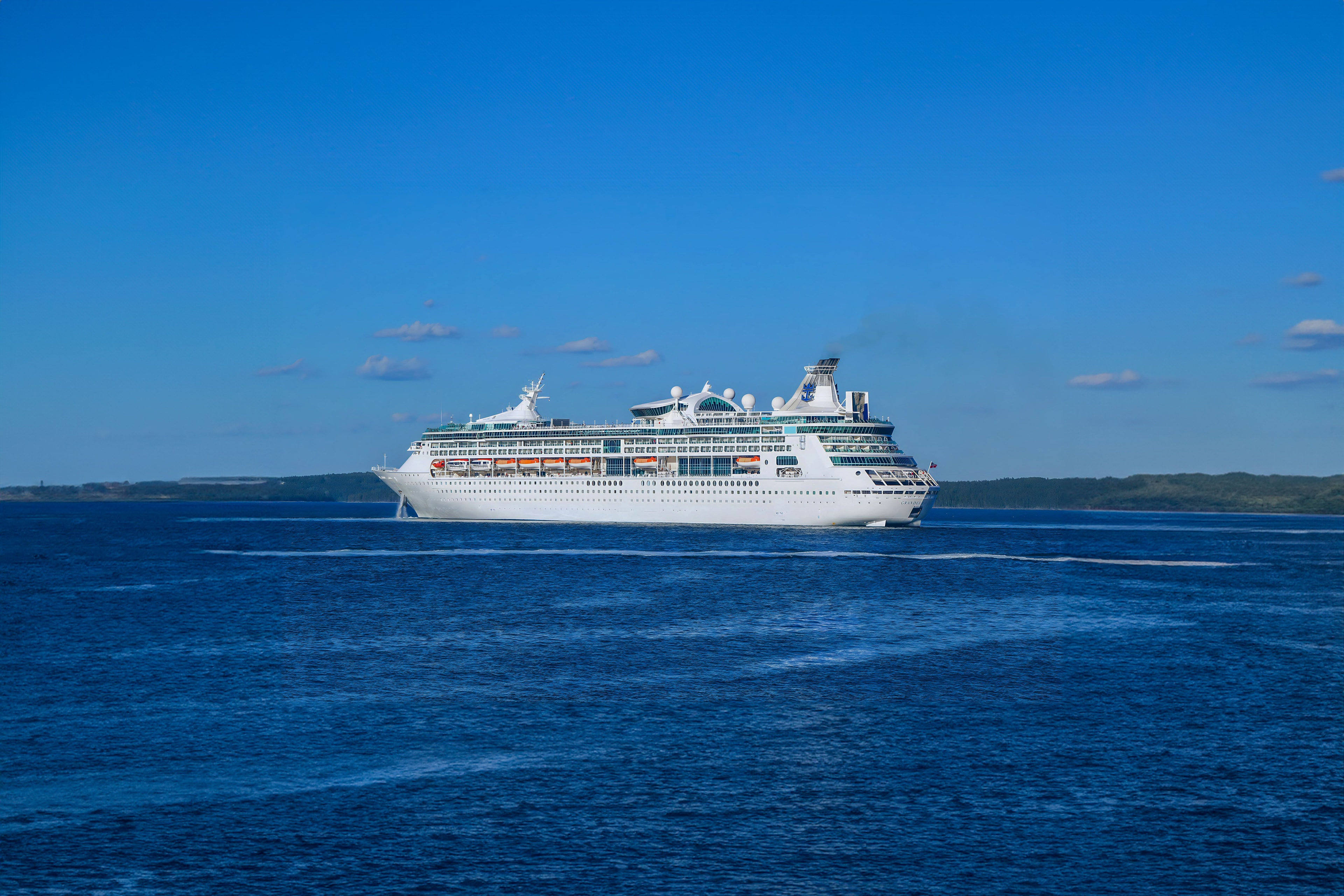 Grandeur of the Seas cruise ship