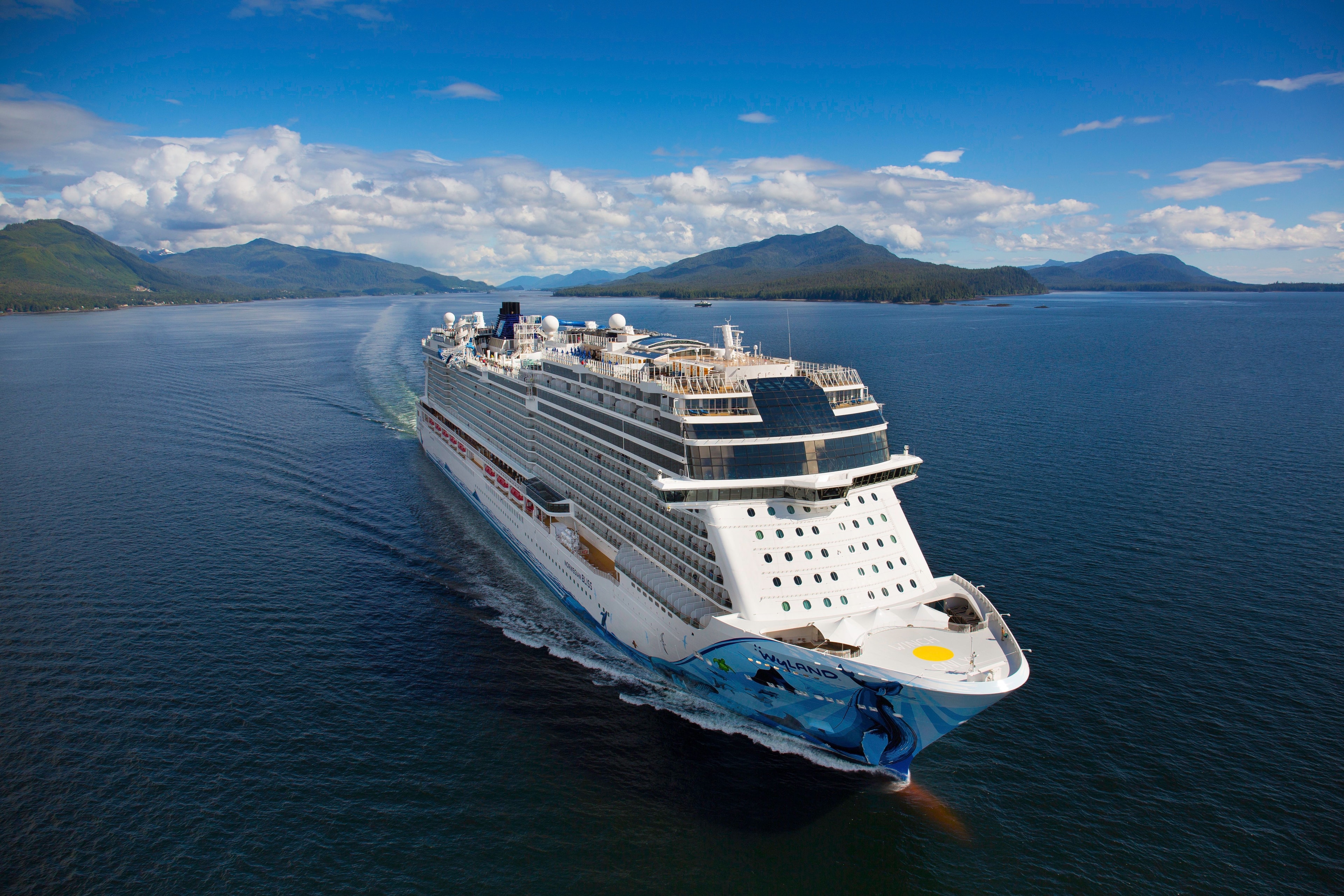 Norwegian Bliss cruise ship