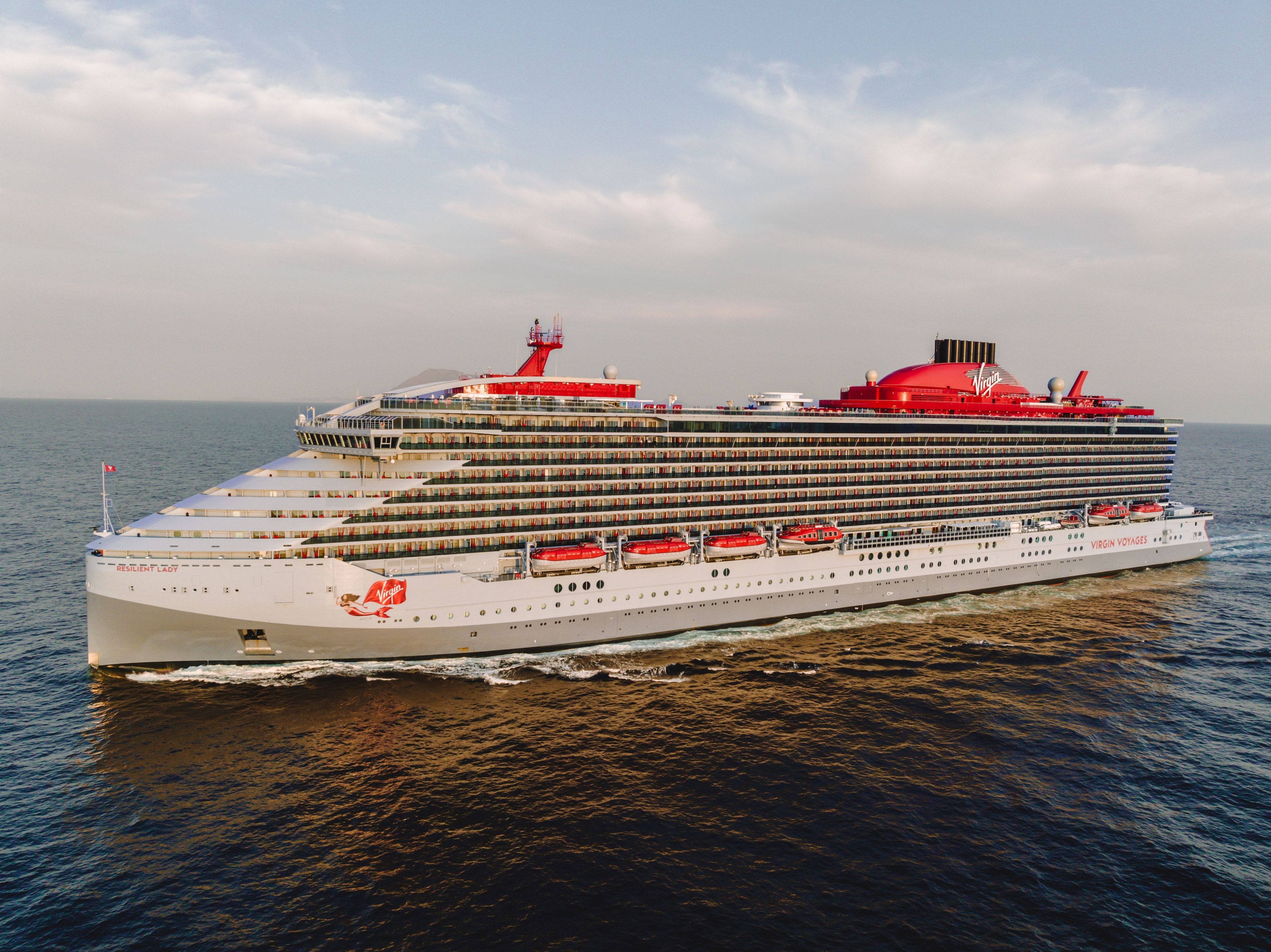 Resilient Lady cruise ship