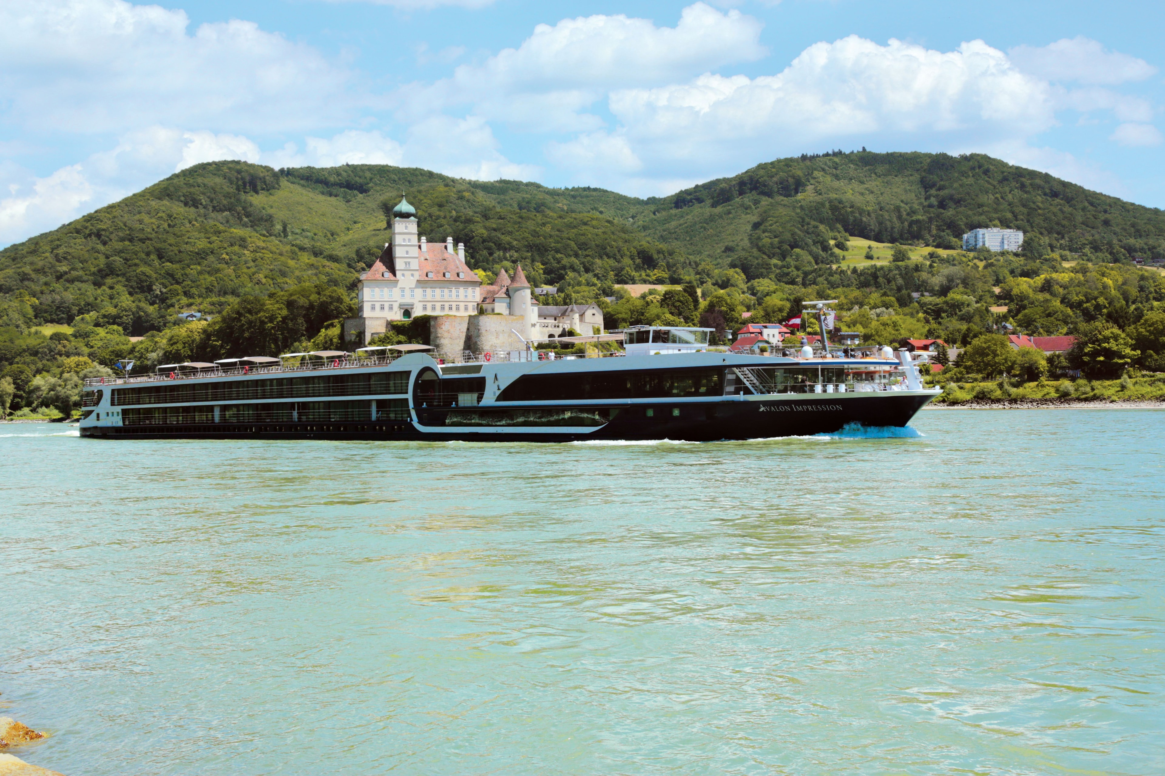 Avalon Impression cruise ship