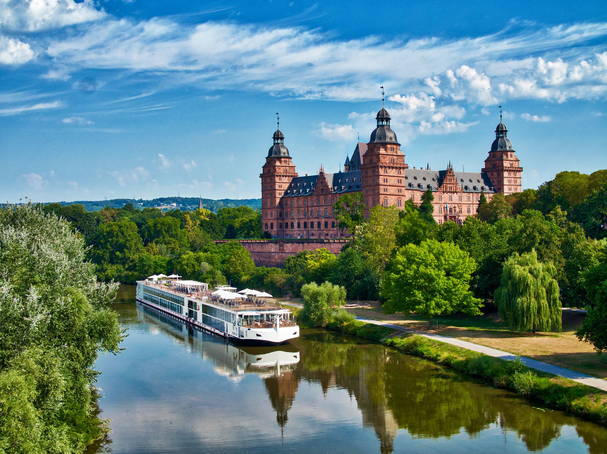 Viking Embla cruise ship
