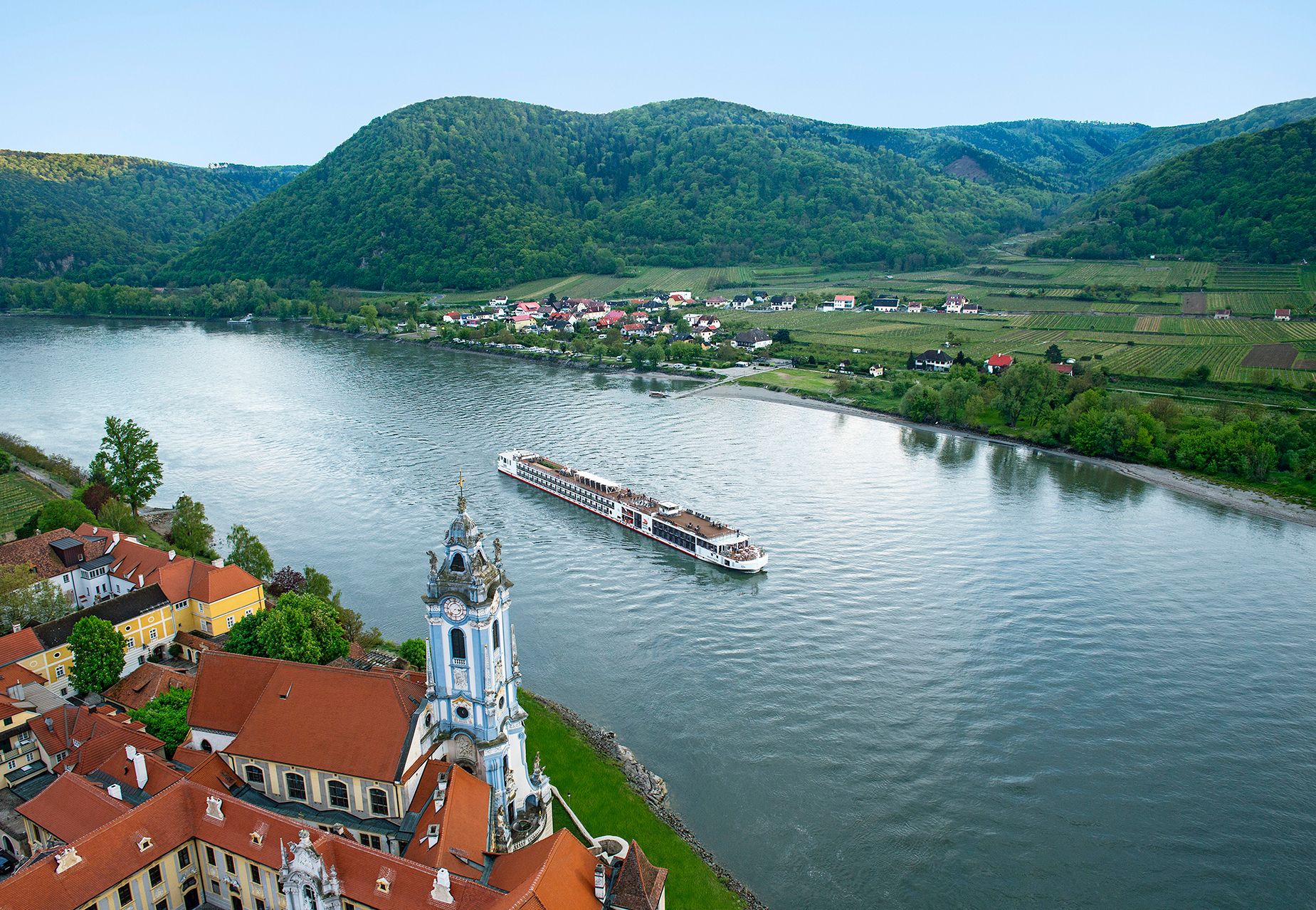 Viking Jarl cruise ship