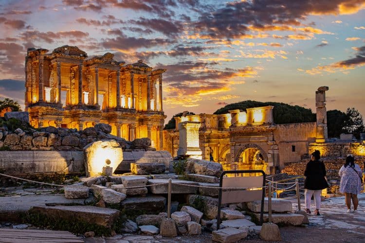 Discover Ephesus W/An Expert