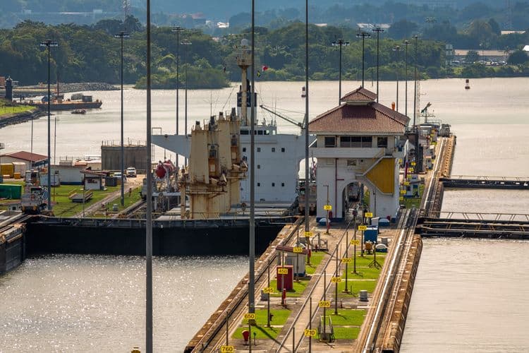 Eco-Cruise & Miraflores Locks