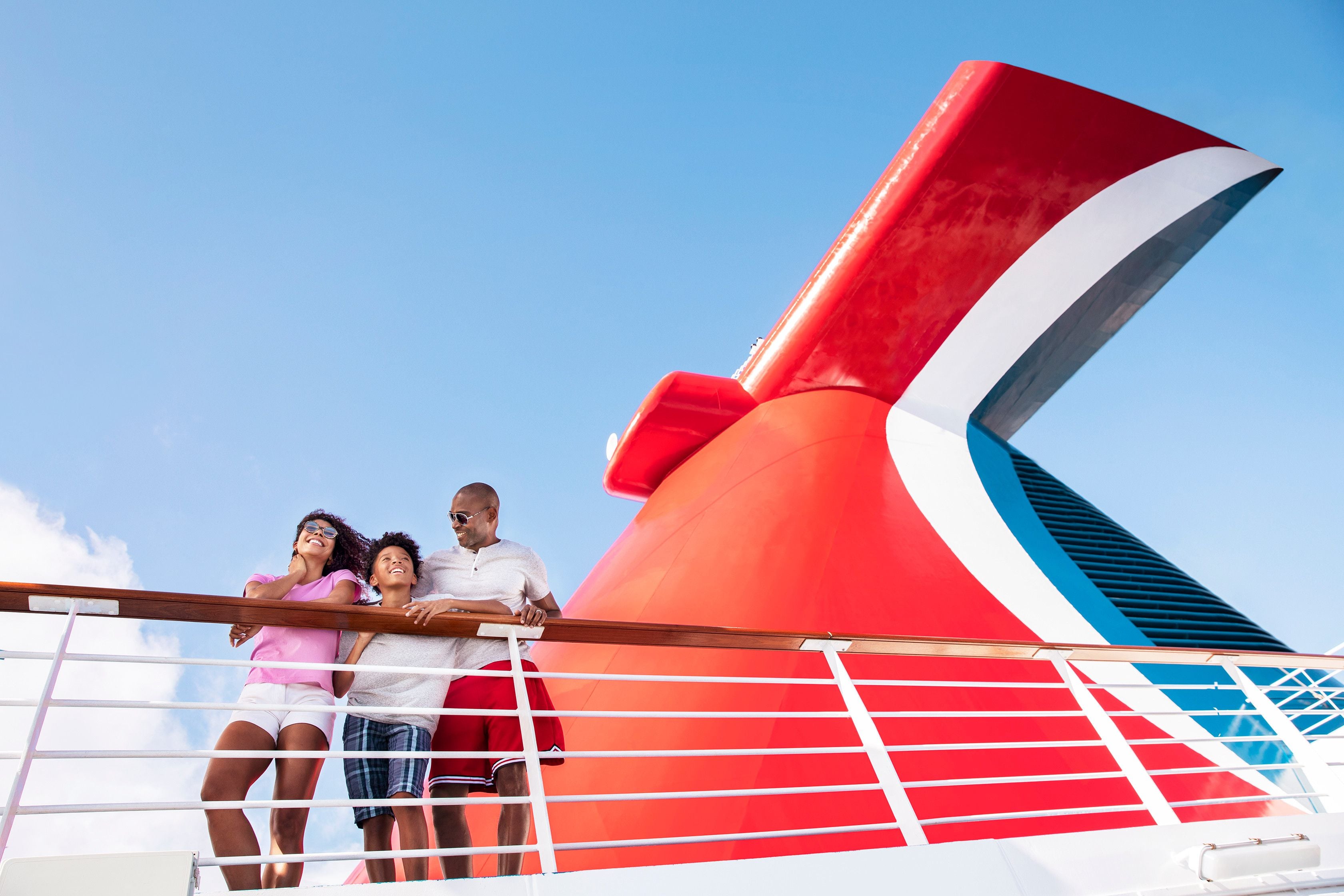 🌴 Book your Carnival cruise – no fees & best deals