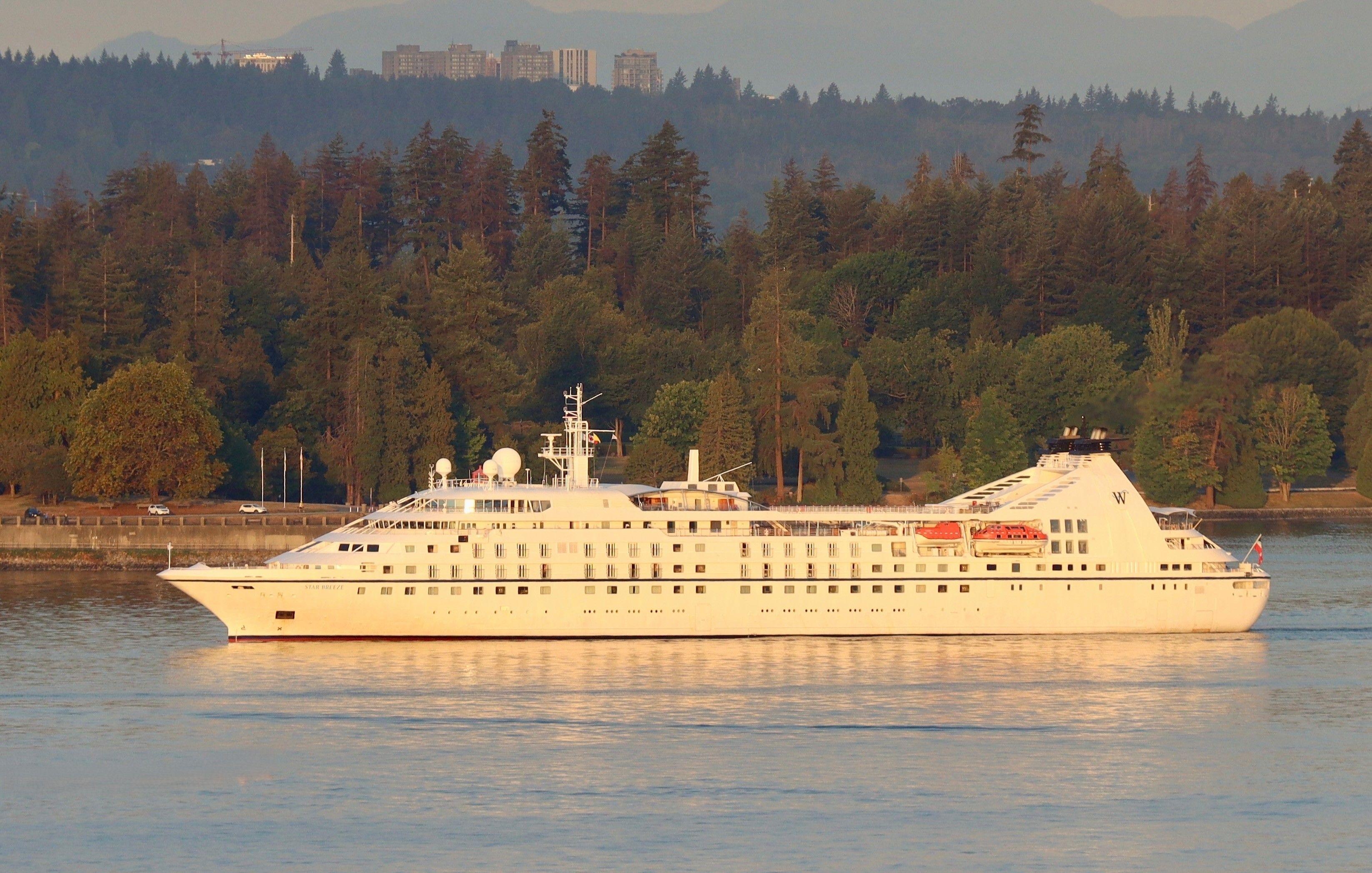 Star Breeze cruise ship