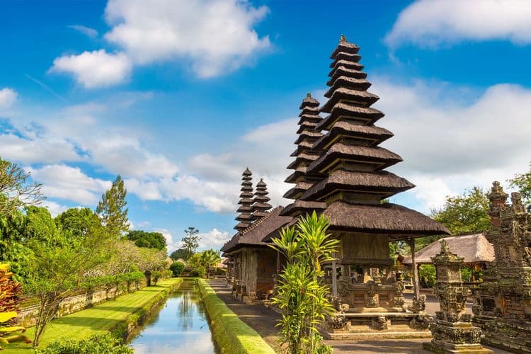 Magical Temples & Orchid Gardens