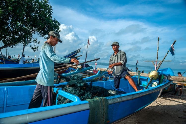 Coastal Traditions & Sacred Cliffs