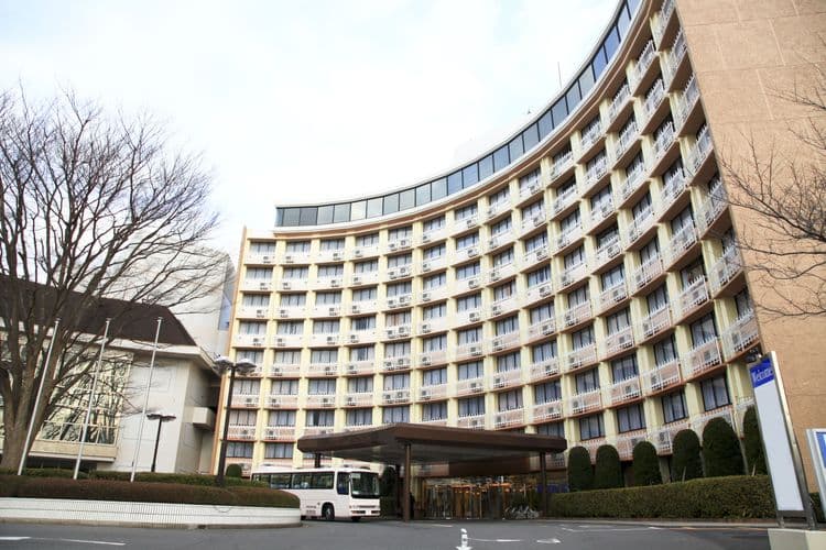 Ancient & Modern Tokyo ( Full day Tour & Airport Transfer- Narita Airport)
